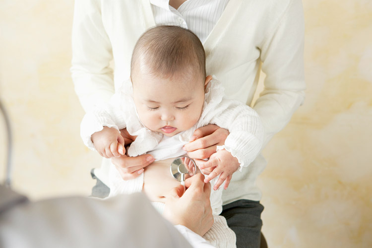 乳幼児健診のイメージ写真